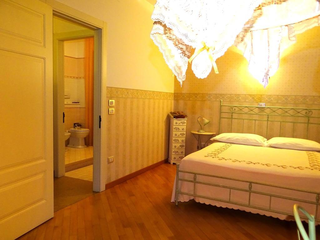 Villa Gioia Rooms Montegranaro Room photo
